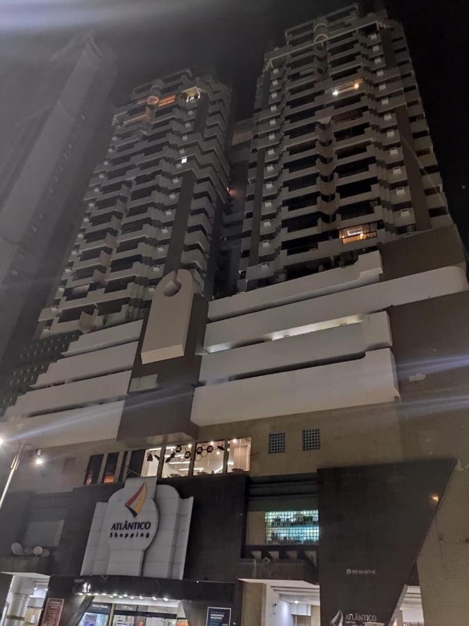 Apto A 30M Da Praia Sobre Shopping Atlantico Balneário Camboriú المظهر الخارجي الصورة