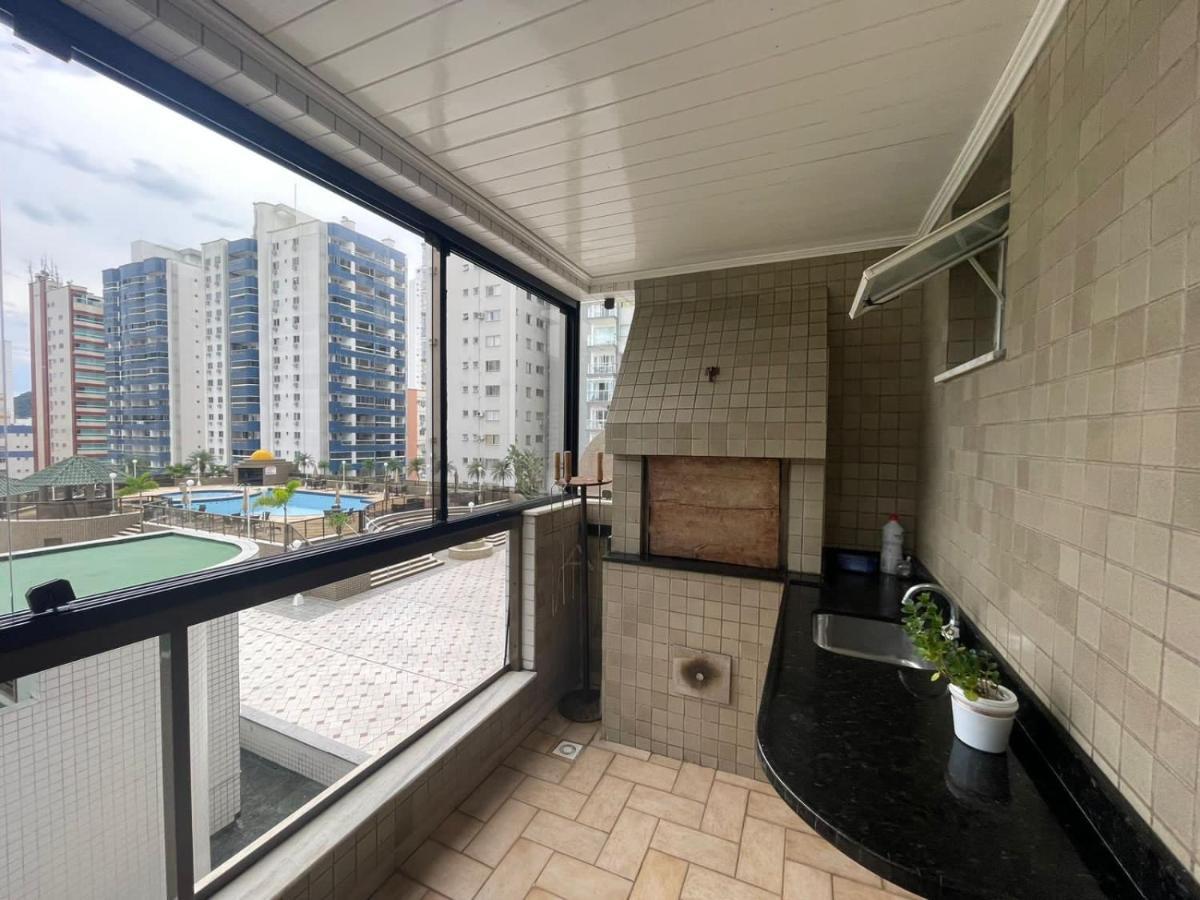 Apto A 30M Da Praia Sobre Shopping Atlantico Balneário Camboriú المظهر الخارجي الصورة